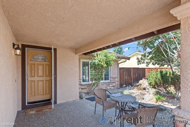 527 Shelley Street, Livermore, CA 94550 photo 4