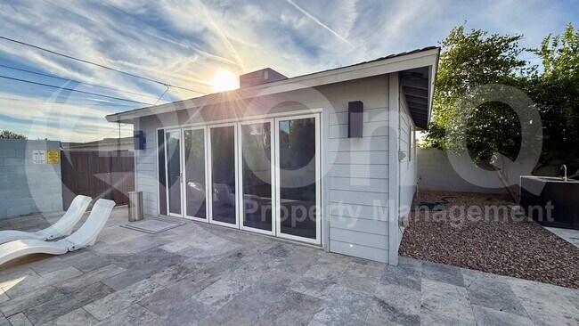 3429 East Coolidge Street, Phoenix, AZ 85018 photo 4