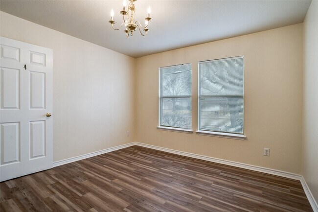 2825 Mesa Valley Dr McKinney, TX 75071 photo 5