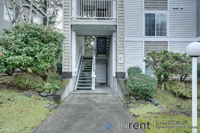 25235 SE Klahanie Blvd Issaquah, WA 98029 photo 3