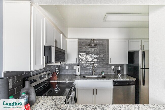 5704 W Thomas Rd Phoenix, AZ 85031 photo 4