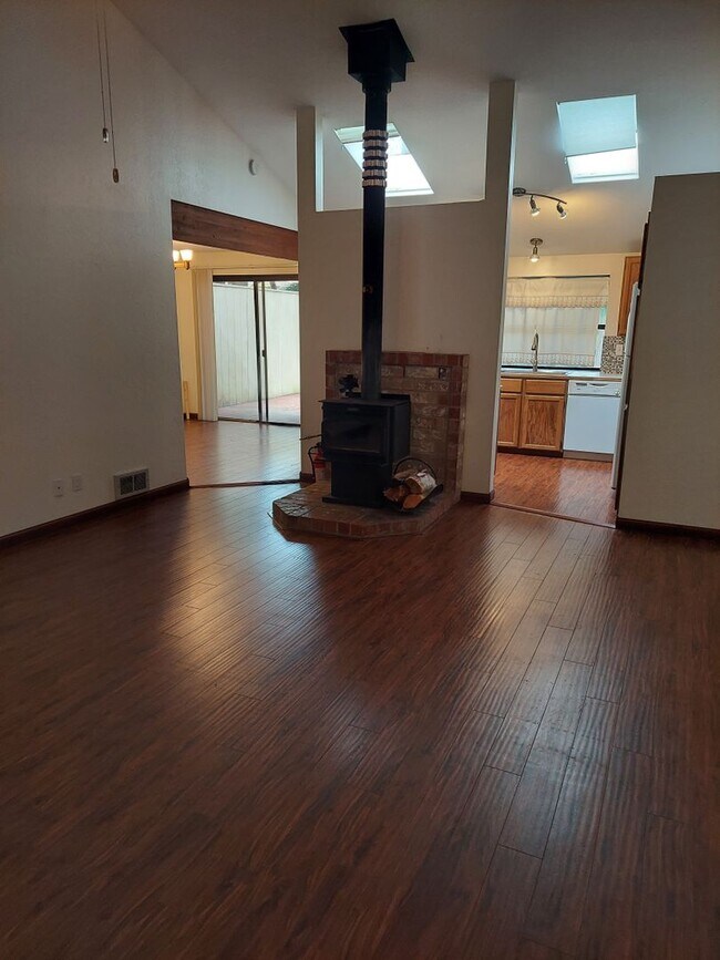 50-54 NW Lopez Ln Bremerton, WA 98311 photo 4