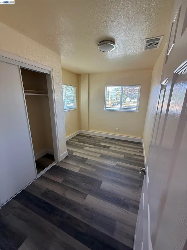 36455 Buckeye St Newark, CA 94560 photo 3