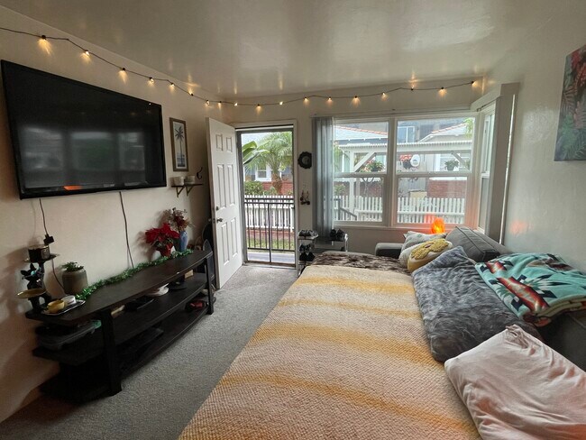 4982 Cape May Ave San Diego, CA 92107 photo 5