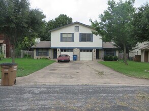 8814 Clearbrook Trail, Austin, TX 78729 photo 3