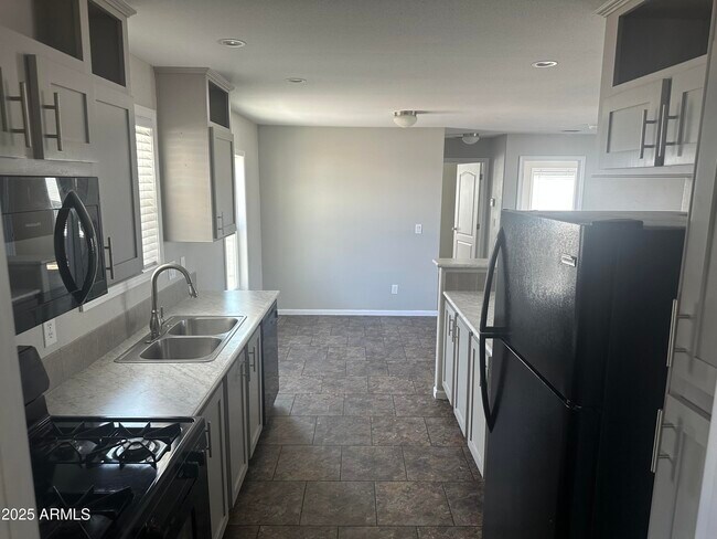 625 W McKellips Rd Mesa, AZ 85201 photo 2
