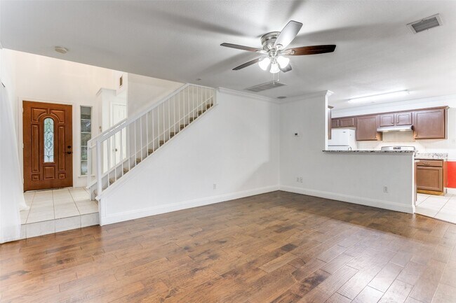 15515 Sutton Leigh's Ln Pflugerville, TX 78660 photo 3