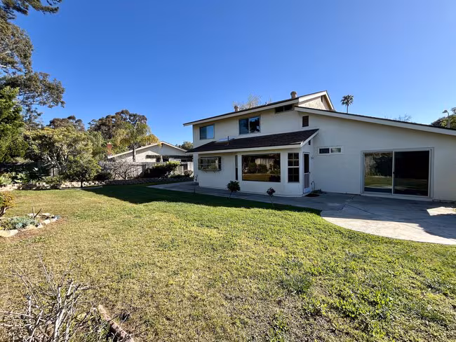 3105 Blenkarne Dr Carlsbad, CA 92008 photo 3