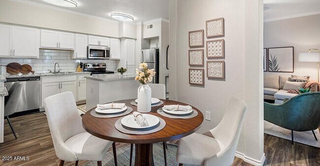 1802 W Maryland Ave Phoenix, AZ 85015 photo 4