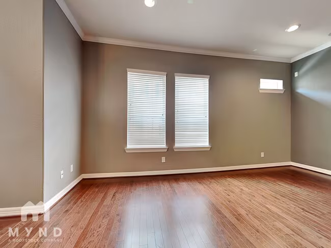 2849 King's Retreat Cir Houston, TX 77345 photo 3