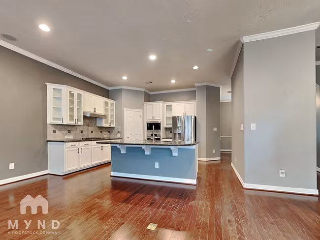 2849 King's Retreat Cir Houston, TX 77345 photo 5