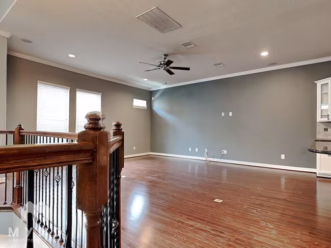 2849 King's Retreat Cir Houston, TX 77345 photo 2