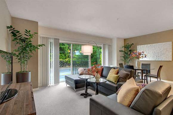 Compass Apartments photo 5