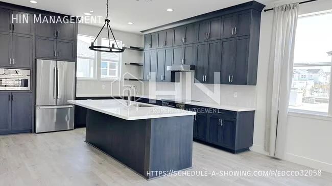 1713 Central Pkwy Dublin, CA 94568 photo 5