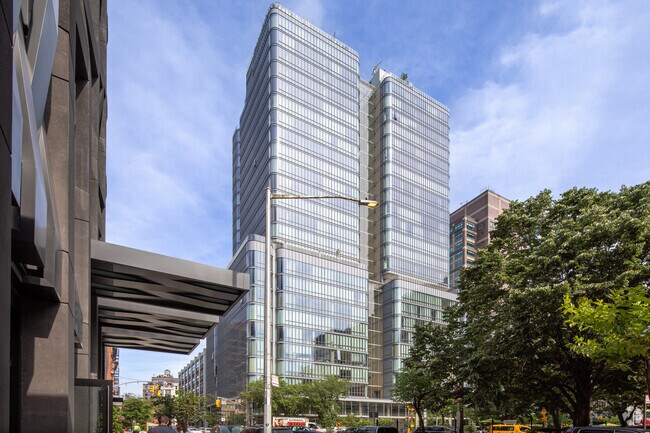 565 Broome St New York, NY 10013 photo 4