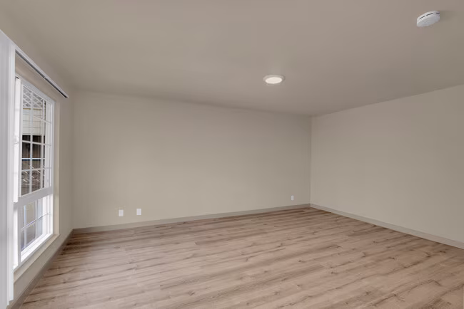 River Walk Apartments photo 4