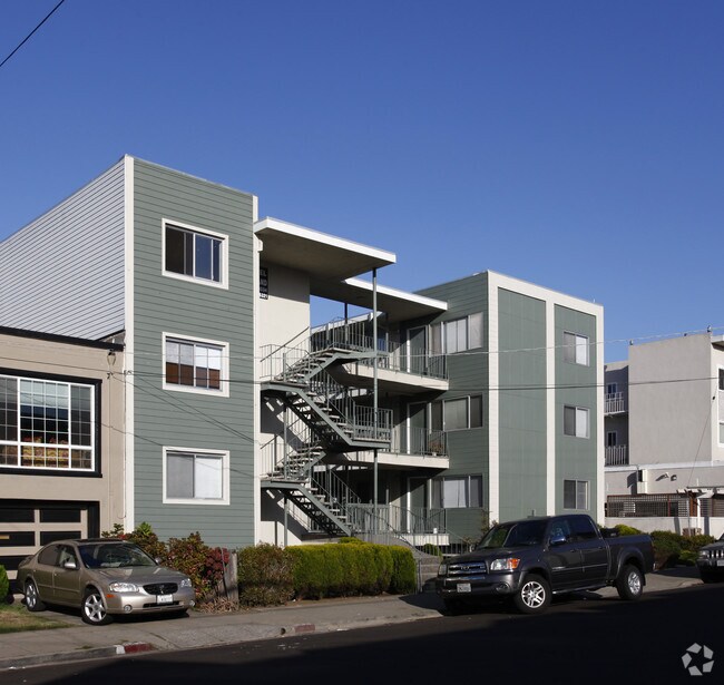 24 Werner Avenue, Daly City, CA 94014 photo 2