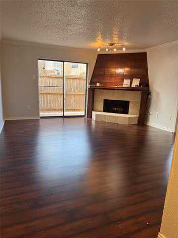 883 Dublin Dr Richardson, TX 75080 photo 4