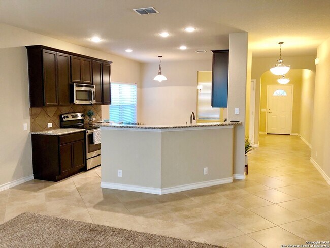 7315 Elizabeth Way San Antonio, TX 78240 photo 5