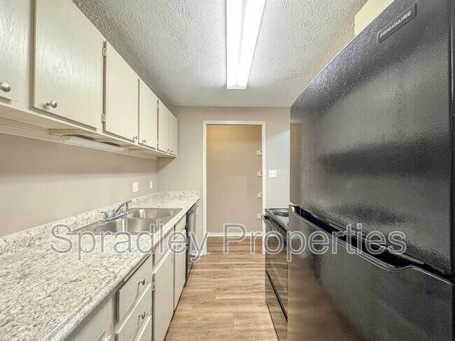 608 John Paul Jones Dr Temple, TX 76504 photo 4