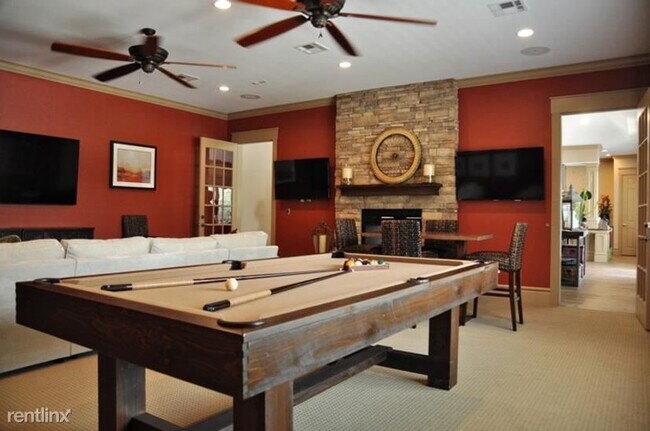 601 Park Pl Blvd Rosenberg, TX 77469 photo 5
