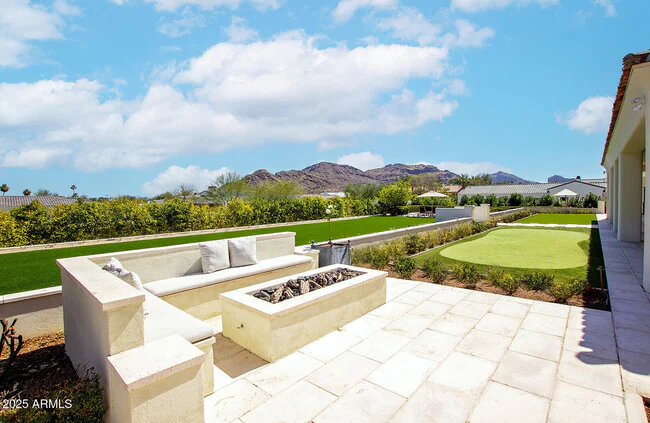 8531 N 49th St Paradise Valley, AZ 85253 photo 4