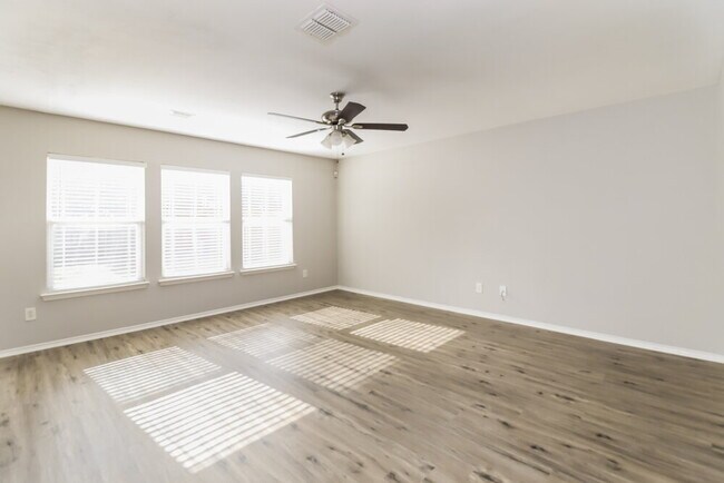 4649 Sea Ridge Dr - SFHT photo 4