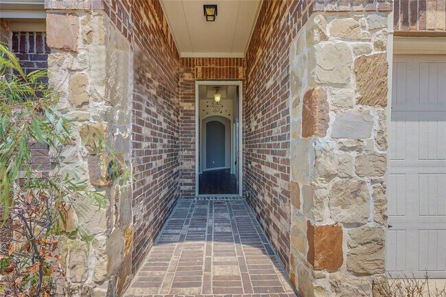 2609 Castle Creek Drive, Little Elm, TX 75068 photo 3