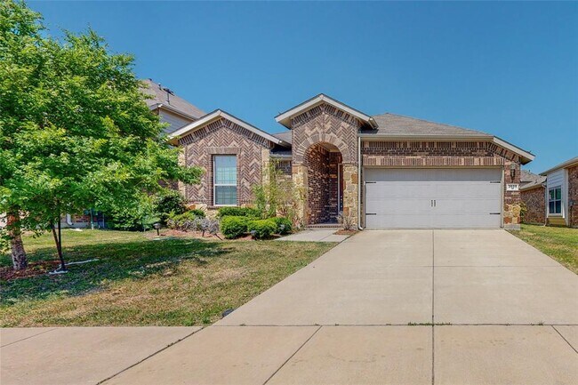 2609 Castle Creek Drive, Little Elm, TX 75068 photo 2