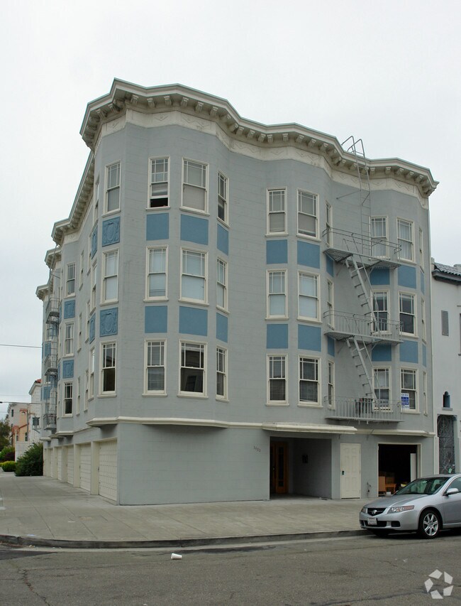 3490 Scott Street, San Francisco, CA 94123 photo 2
