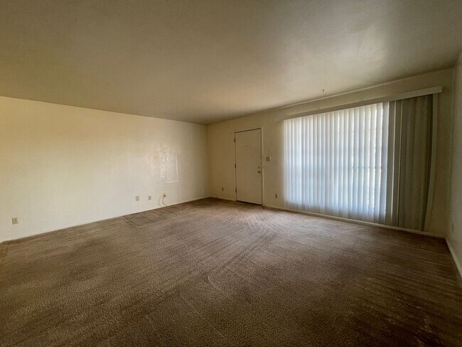 201 W Lincoln Ave Copperas Cove, TX 76522 photo 2