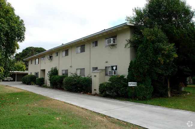 220 Brookwood Ave Santa Rosa, CA 95404 photo 2