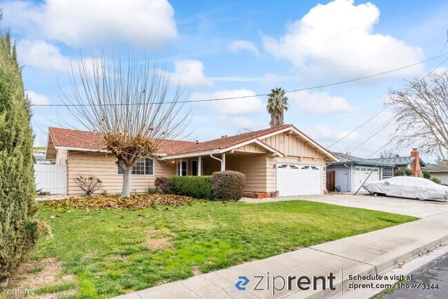 7411 Newcastle Lane, Dublin, CA 94568 photo 2