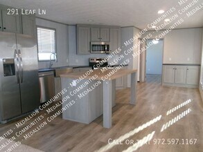 291 Leaf Ln New Braunfels, TX 78130 photo 2