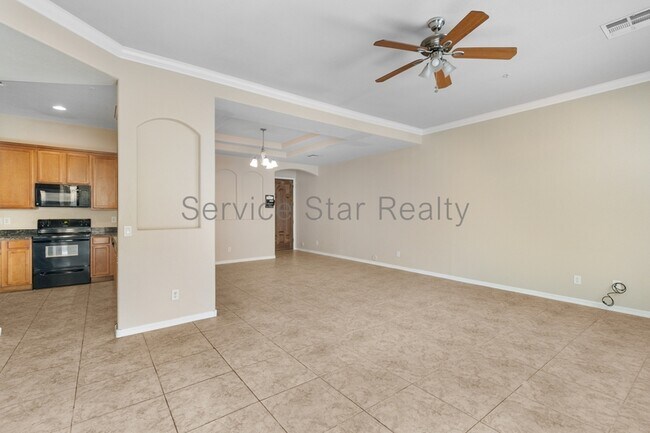 3820 E Mcdowell Rd photo 4