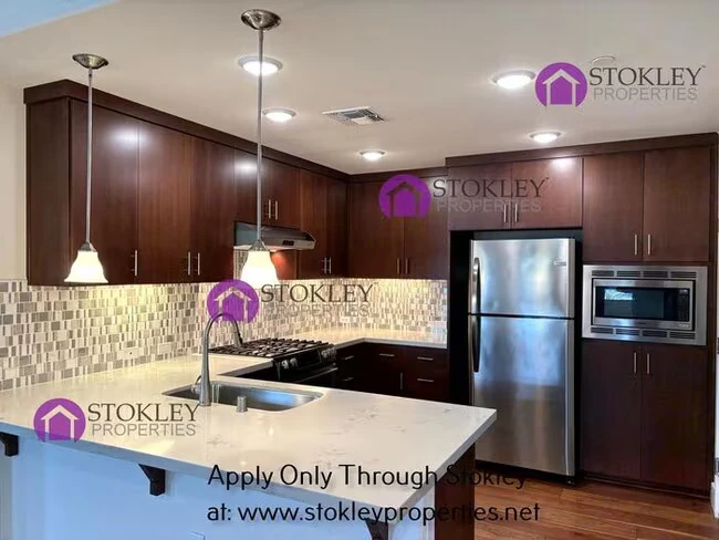 2681 5th St Alameda, CA 94501 photo 4