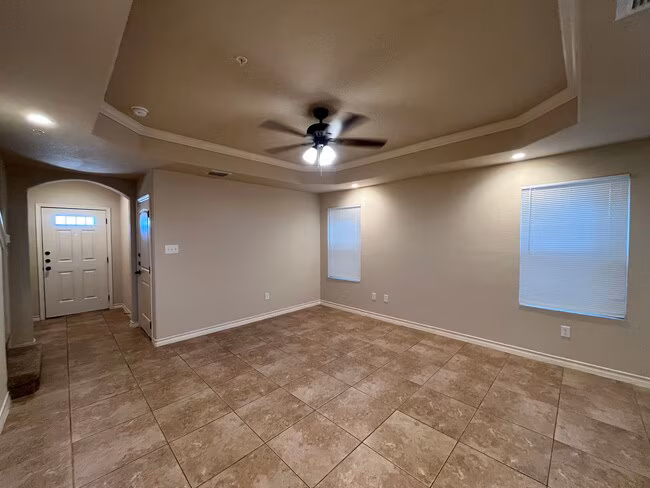 13903 ANNA'S Way San Antonio, TX 78233 photo 5