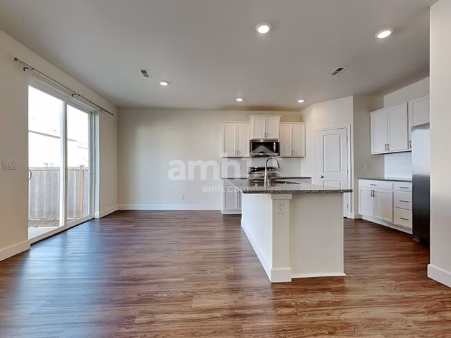 9253 Shootingstar St SE Tumwater, WA 98501 photo 5