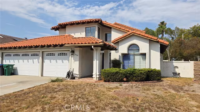 25568 Blackthorne Dr Murrieta, CA 92563 photo 2