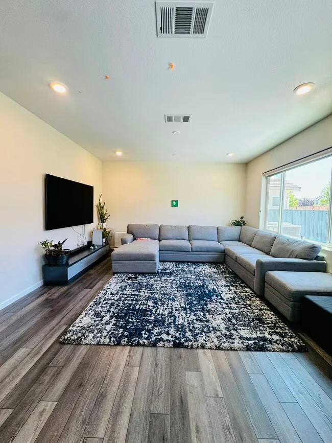 5356 Knights Valley Ln Antioch, CA 94531 photo 4