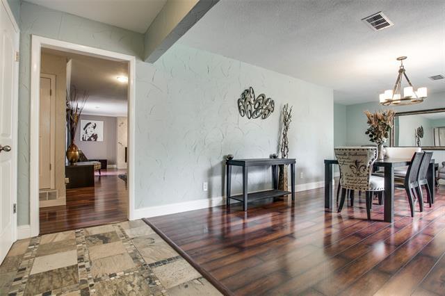 2906 Sharpview Ln Dallas, TX 75228 photo 5