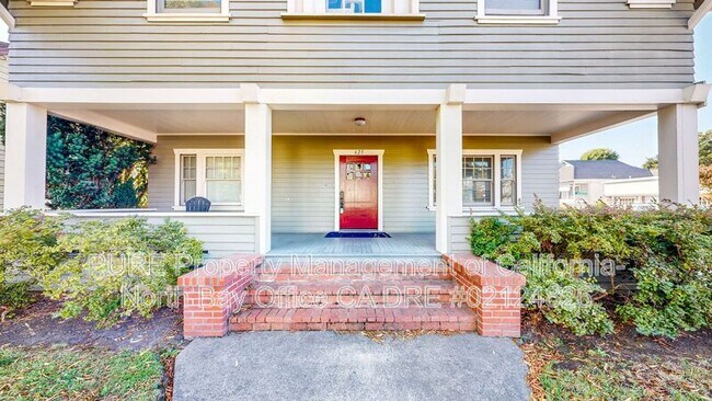 625 Humboldt St Santa Rosa, CA 95404 photo 4