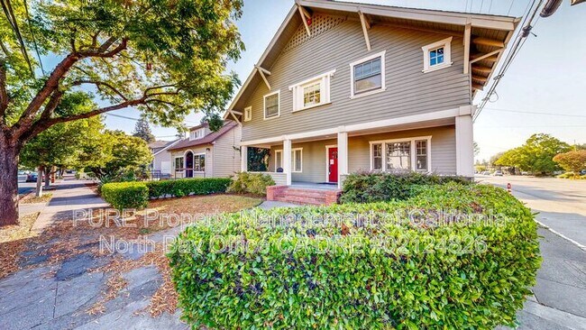 625 Humboldt St Santa Rosa, CA 95404 photo 2