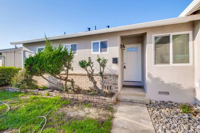 1425 Sunshadow Ln San Jose, CA 95127 photo 5