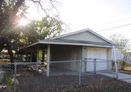 775 Linda Lou Dr San Antonio, TX 78223 photo 5