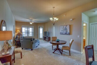 101 W Bank Horseshoe Bay, TX 78657 photo 5
