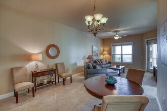 101 W Bank Horseshoe Bay, TX 78657 photo 4