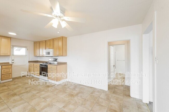 700 Oak St Santa Rosa, CA 95404 photo 5
