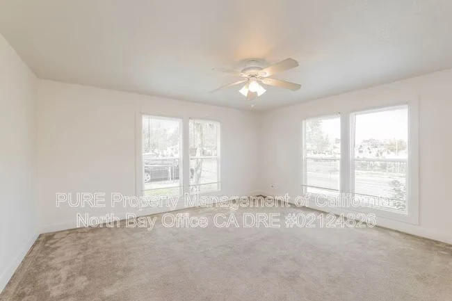 700 Oak St Santa Rosa, CA 95404 photo 3