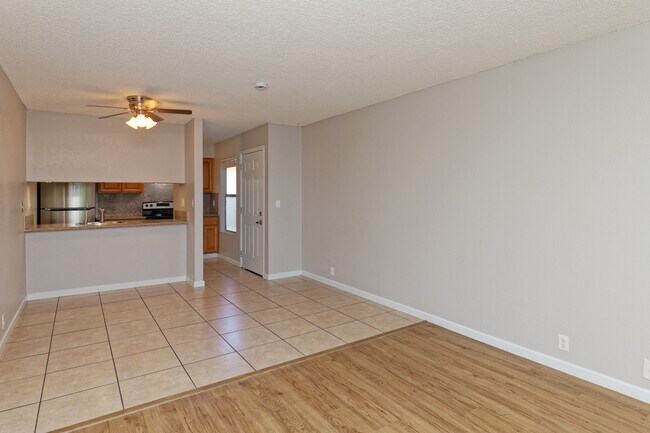 Pinecrest Villas photo 3